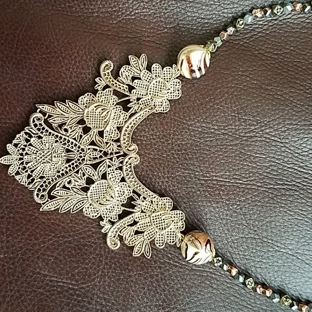 Necklace - Picture 3 of 4